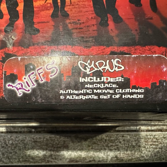 The WARRIORS™️ Mezco™️2008 9in. Collectible figures🎄XMAS⚠️SPECIAL🎅 - Picture 12 of 16